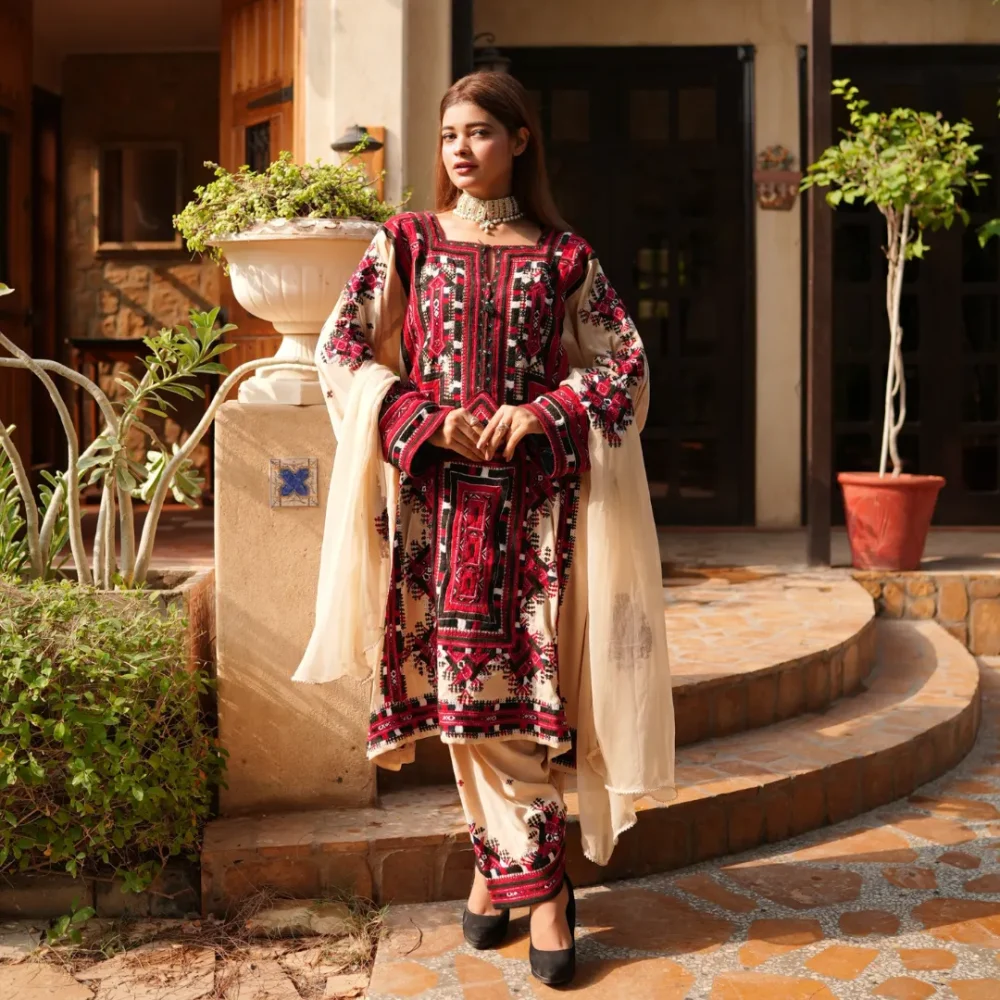 MAJESTIC ALLURE - Image 4